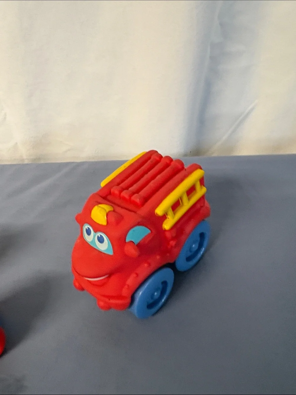 Tonka Playskool - Toy Wheel Pals - lot of 7 - 2005-2004